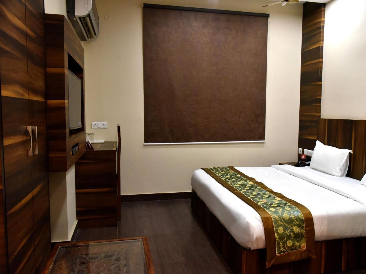 Hotel Rang Mahal Near Jaipur International Airport Exterior foto