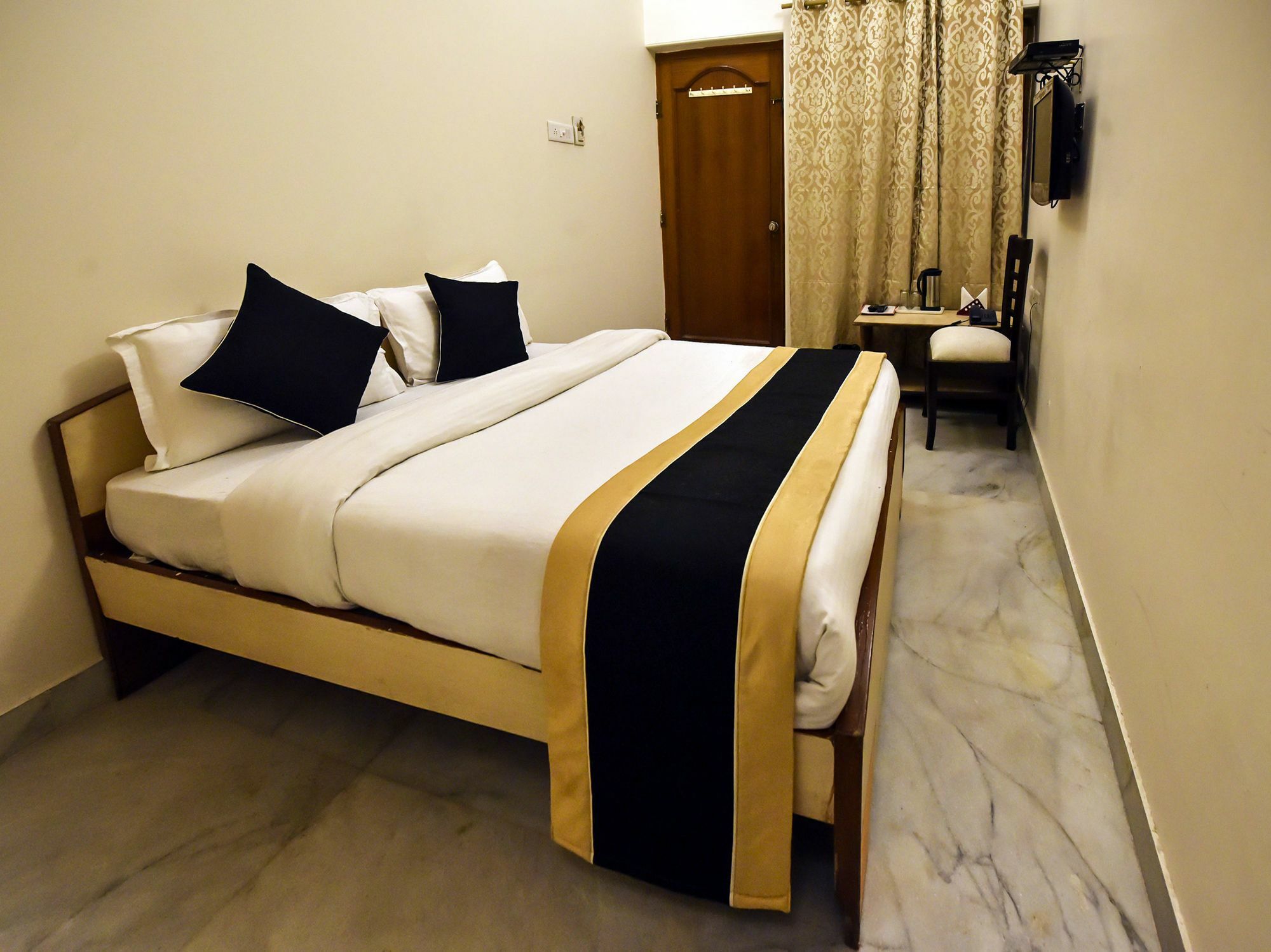 Hotel Rang Mahal Near Jaipur International Airport Exterior foto